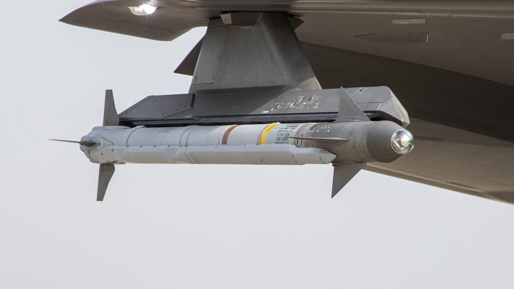 Raytheon secures $1.6 billion in US Navy contracts