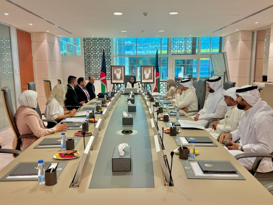 Dr Al-Huwailah advancing digital family services in partnership with Microsoft