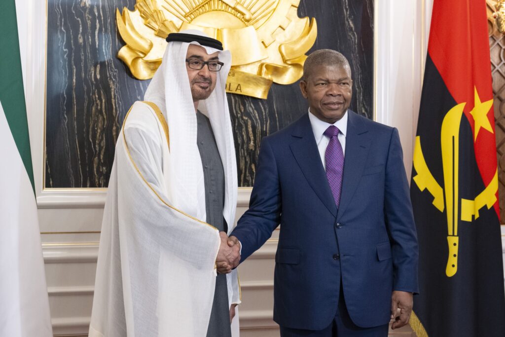 UAE President welcomed at Presidential Palace by Angolan President – UAE