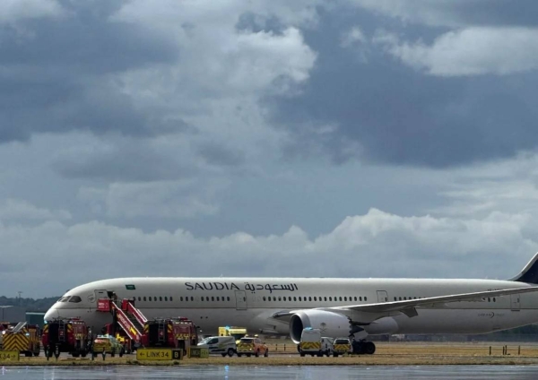Saudia passenger attempts to open door of flight after landing in London