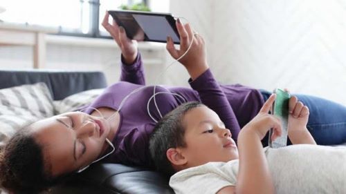Mayo Clinic Q and A: 4 health benefits to cutting back screen time