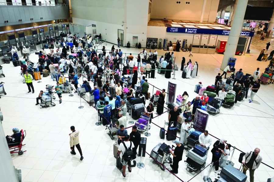 As Gulf airports break records, Kuwait faces turbulence and missed opportunities