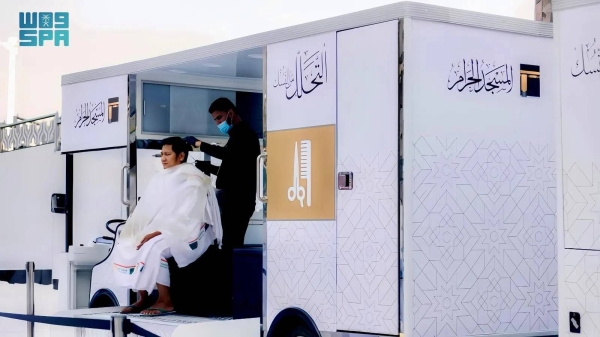 Over 1 million Umrah pilgrims benefit from hair cutting service to exit from ihram
