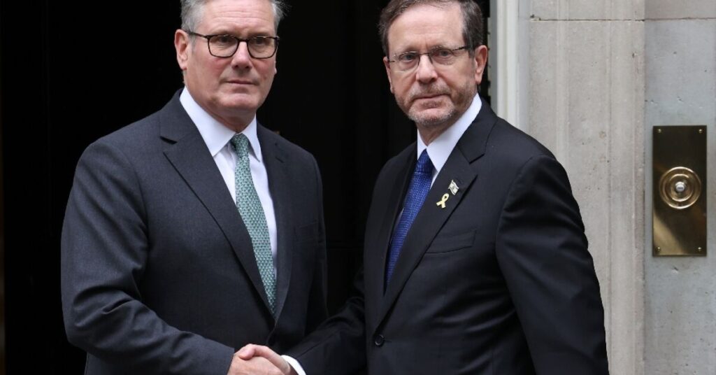 UK’s Starmer hosts Israeli president for tense visit
