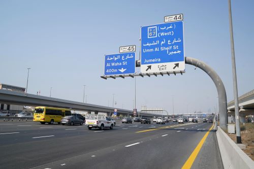 RTA completes 700-metre expansion on Sheikh Zayed Road Near Umm Al Sheif Exit