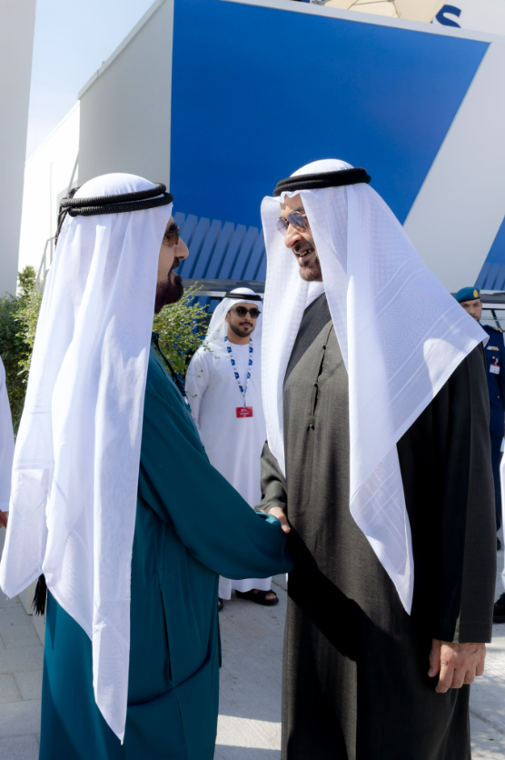 President Tours Dubai Airshow, Commending Progress in Defense Industry – Business – Economy and Finance
